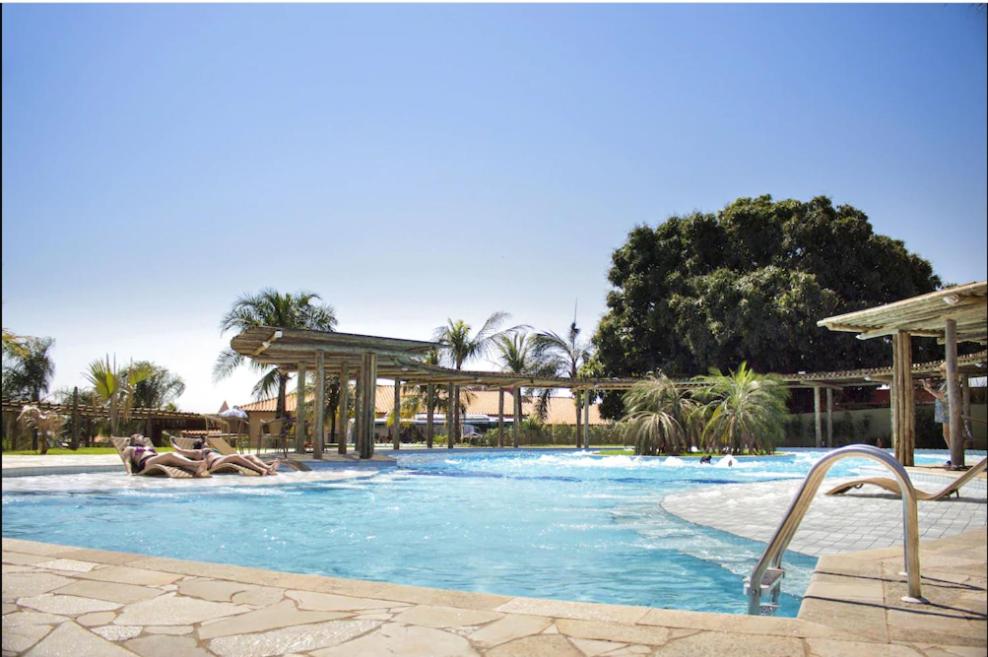  Grandes Lagos Resort Chalé