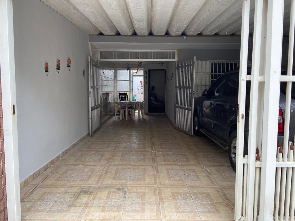  CASA AO LADO DA PRAIA - VL CAIÇARA - PRAIA GRANDE