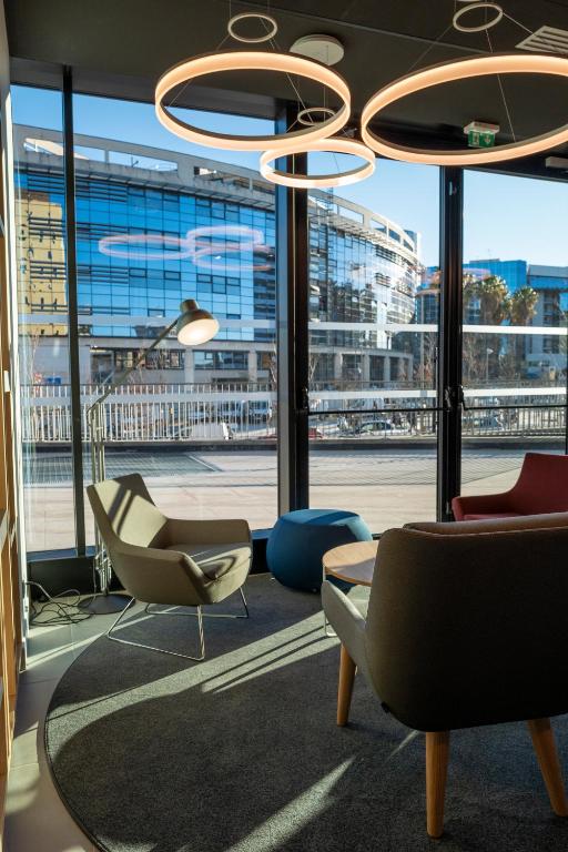 Holiday Inn Express - Nice - Grand Arenas by IHG - Resim 36