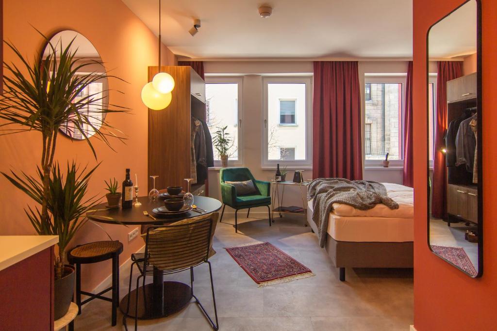 Astoria Apartments - One-Bedroom Apartment