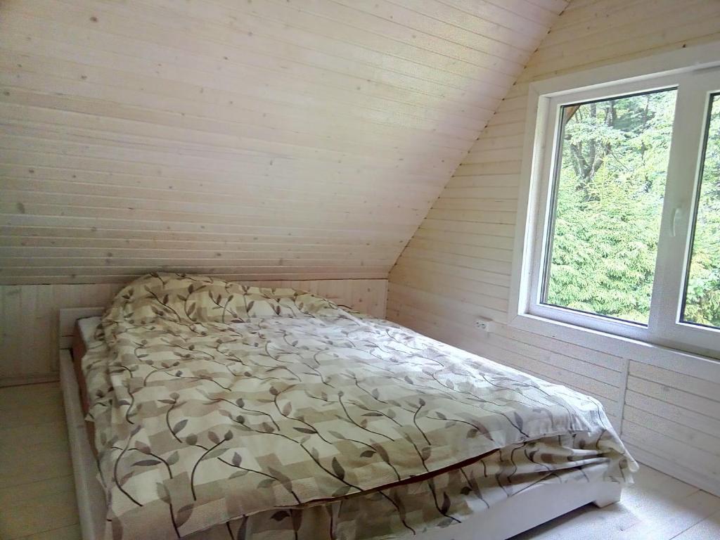 Ліжко або ліжка в номері Під горою 2