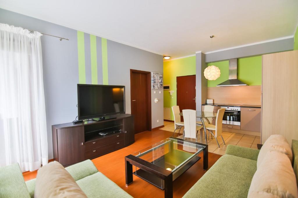 TV a/nebo společenská místnost v ubytování Apartamenty Świnoujście - Baltic Park