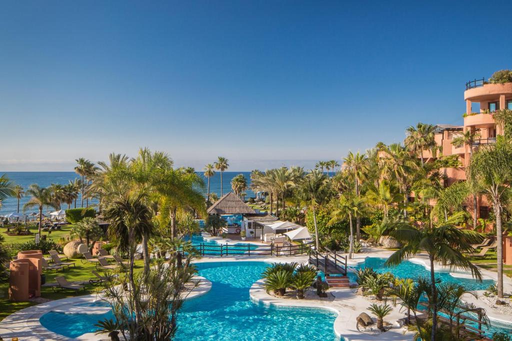 Utsikt över poolen vid Kempinski Hotel Bahía Beach Resort & Spa eller i närheten