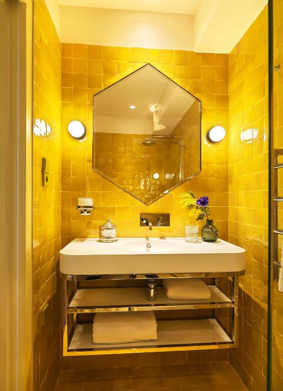 Le Katorze Hôtel - Superior Double Room