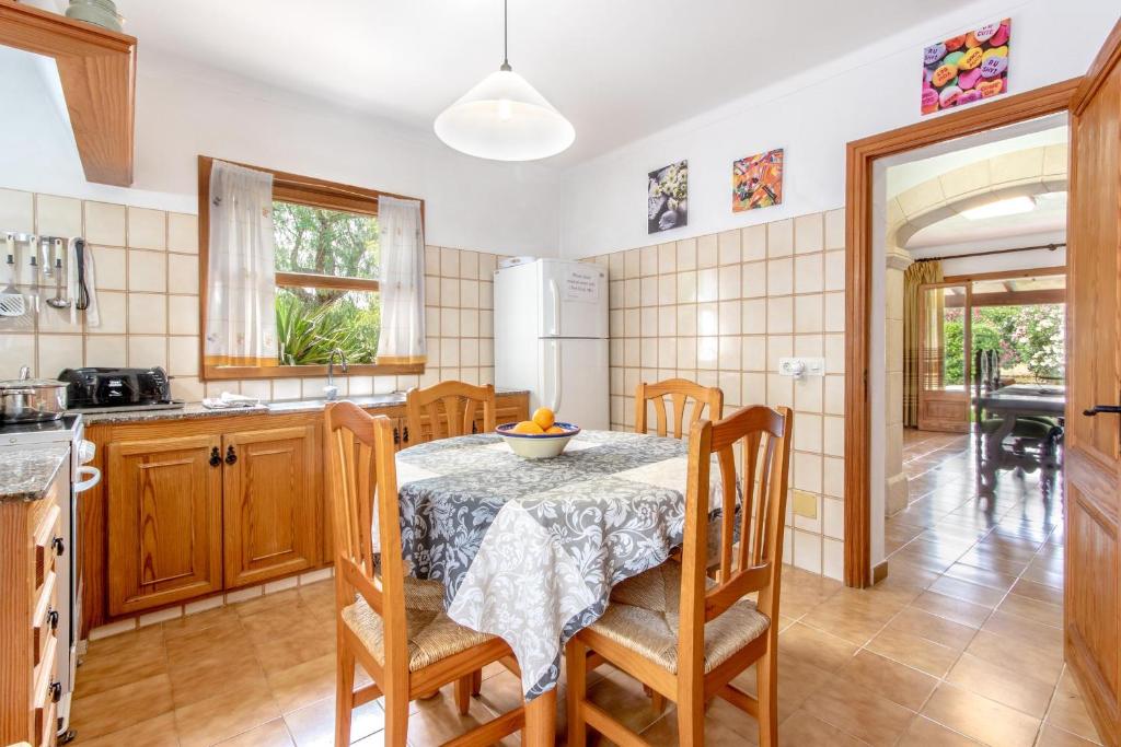 Kuchyň nebo kuchyňský kout v ubytování Villa Sol Roma