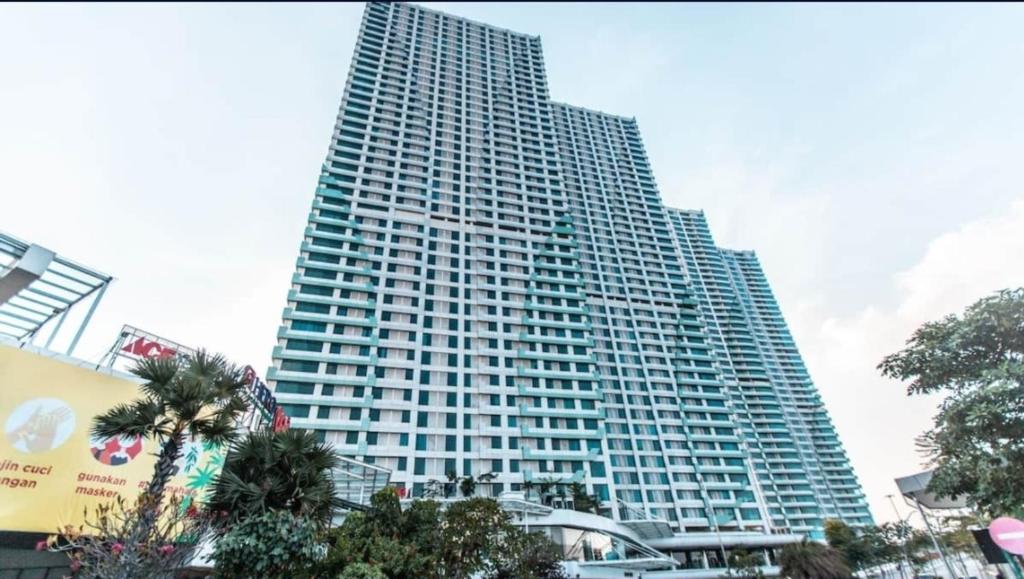 Planet Rooms @ Grand Kamala Lagoon