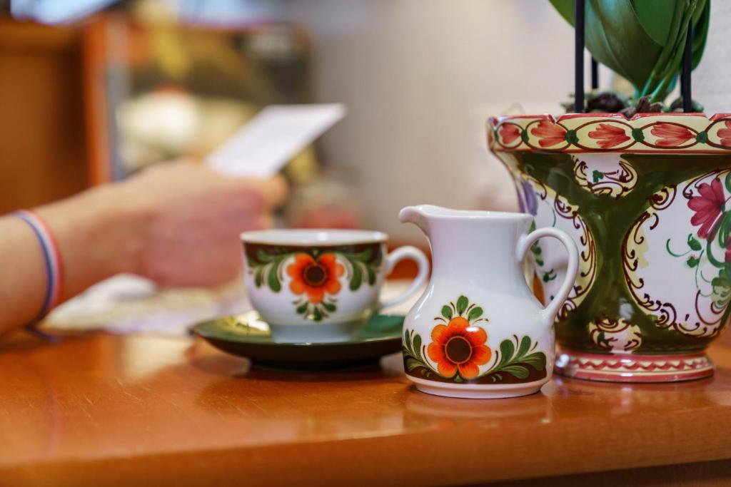 Tante ALMA's Kölner Hotel