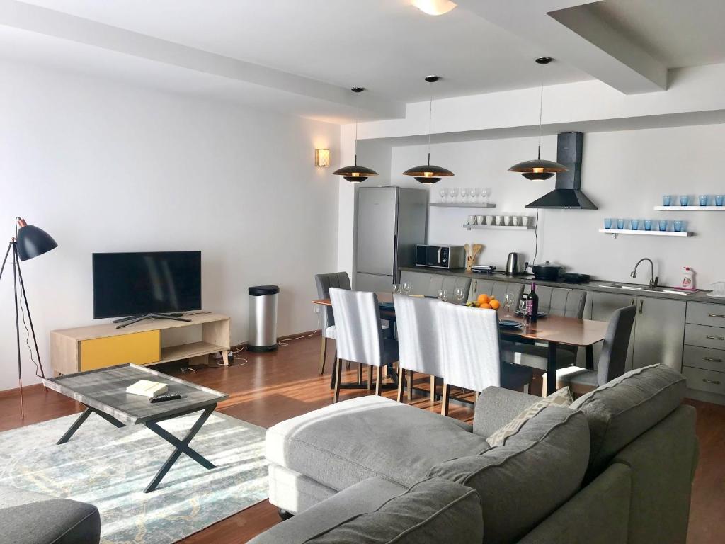 Kuchyň nebo kuchyňský kout v ubytování GVC 4-room 421 New Gudauri