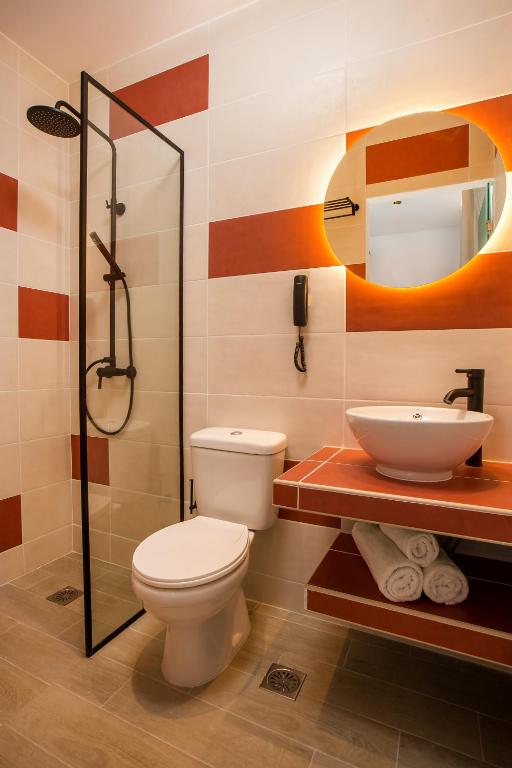 Koupelna v ubytování Faliraki Premium Hotel