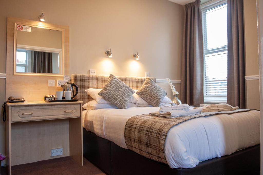 Osborne Hotel - 