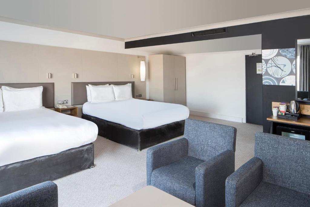 CROWNE PLAZA MINHAL