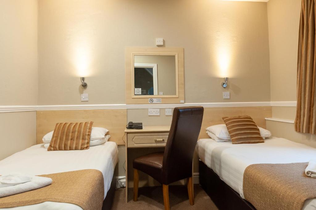 Osborne Hotel - 
