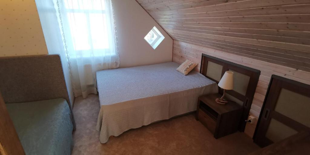 Postel nebo postele na pokoji v ubytování Emma Villa