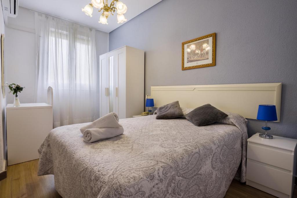 Hostal Valencia Madrid, Madrid – Precios actualizados 2023