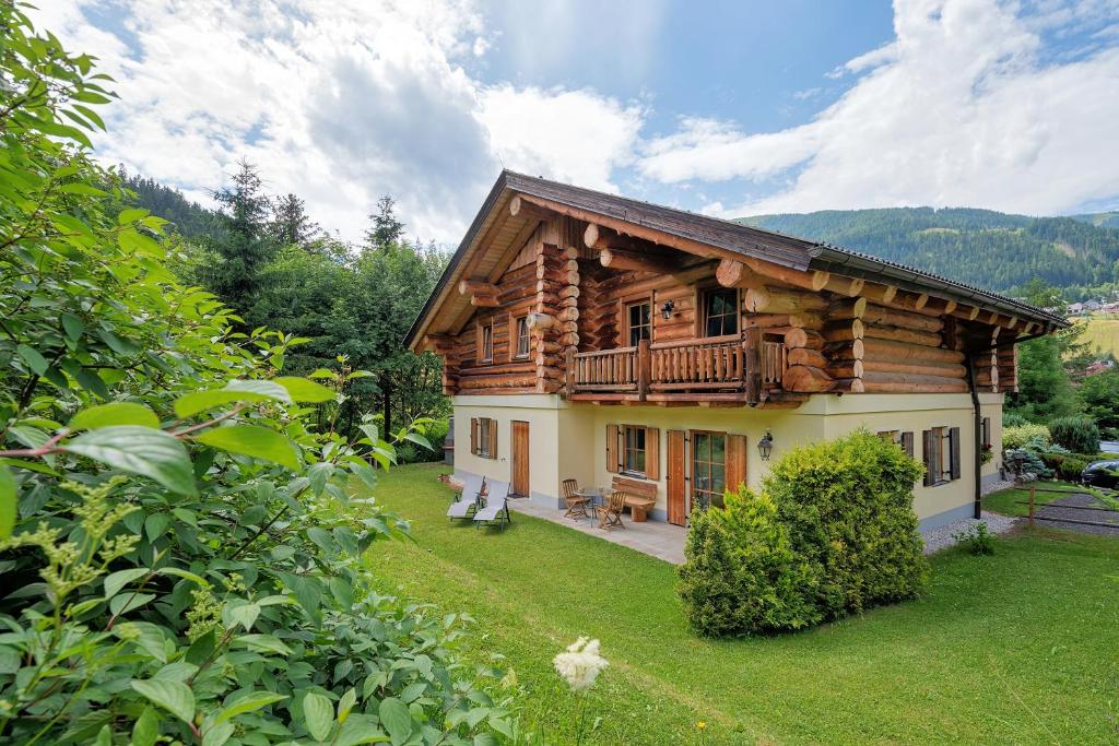 24 Chalet - Apartment direkt an der Skipiste in Bad Kleinkirchheim - Housity