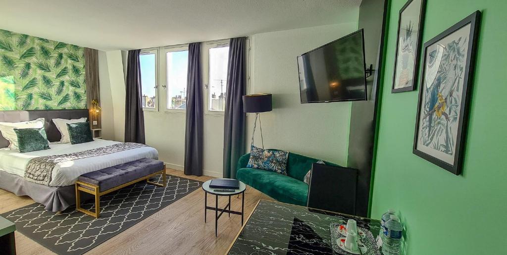 
Superior Double Studio
