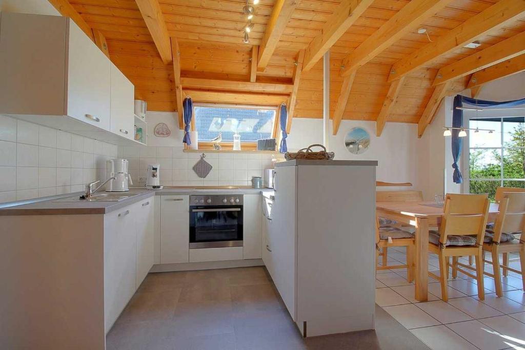 Kuchyň nebo kuchyňský kout v ubytování Strandvogt 3 WS28