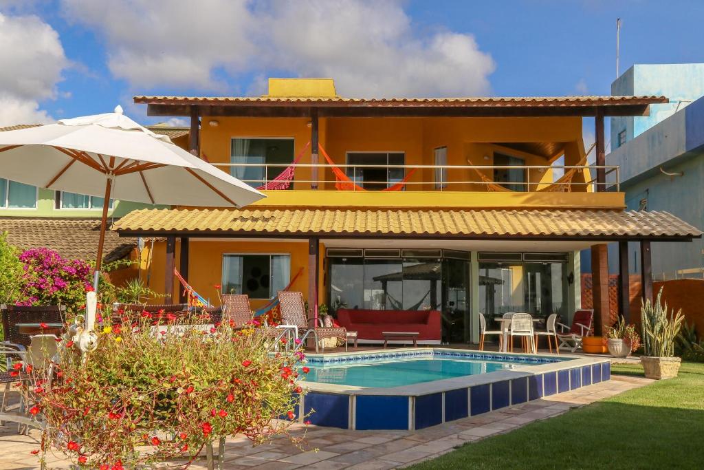  Casa a beira mar com 4 suites e muito conforto