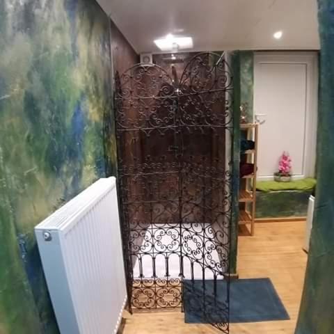 Fotografie z fotogalerie ubytování Vip room 209 v destinaci Trooz