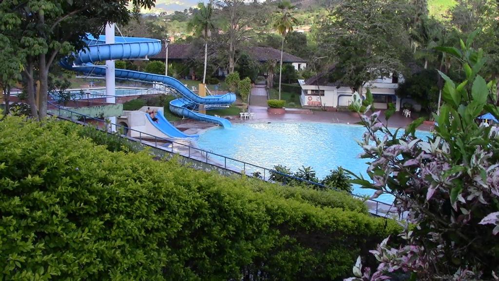 Airbnb, Alquiler de Cabañas & Fincas en Girardot desde 6,588 CasasEnArriendo