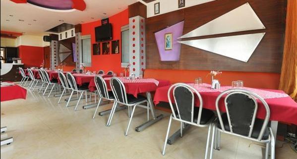 TV a/nebo společenská místnost v ubytování Hotel Silver Oak