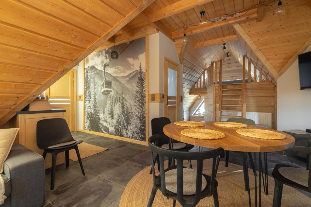 Posedenie v ubytovaní Apartamenty Domino - Kościelisko