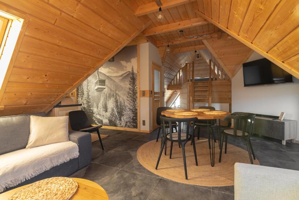 Posedenie v ubytovaní Apartamenty Domino - Kościelisko