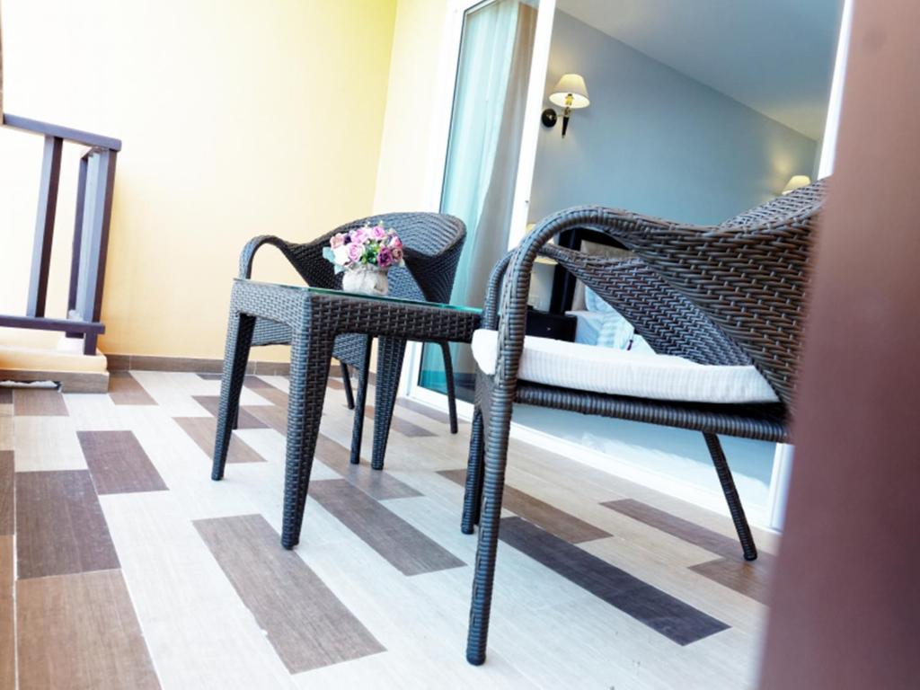 Pattaya Blue Sky - Resim 17