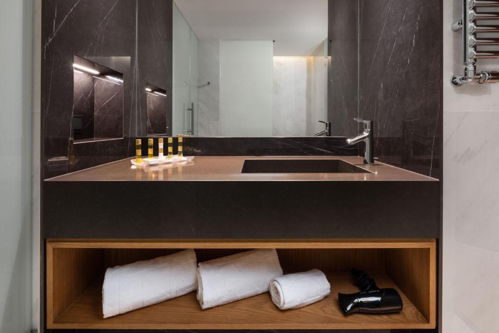 Eurostars Aliados - Resim 39