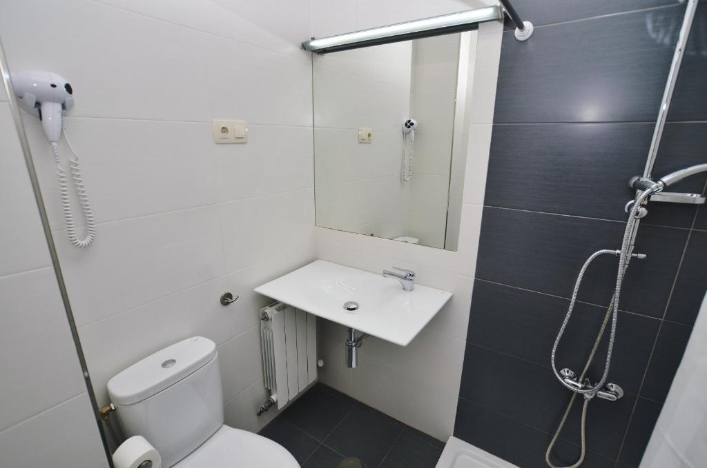 Kúpeľňa v ubytovaní Perez del Molino - 5806