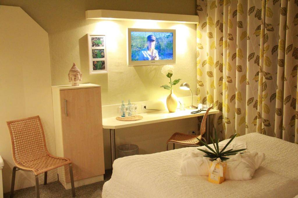 Hotel Röhrsdorfer Hof - Deluxe Double Room