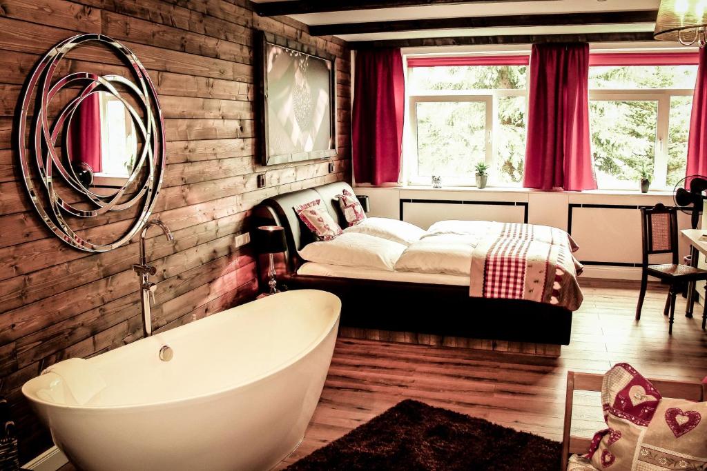 Hotel Röhrsdorfer Hof - Deluxe Double Room
