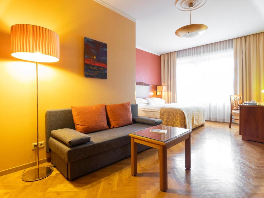 Hotel Josefshof am Rathaus - Resim 9