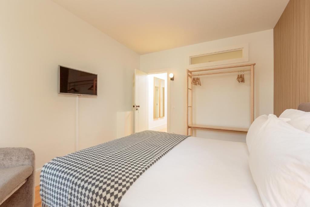 YOUROPO - Flores - 14