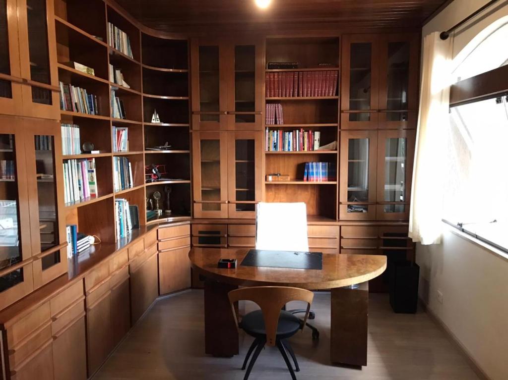  MANSÃO CHIC E SOFISTICADA