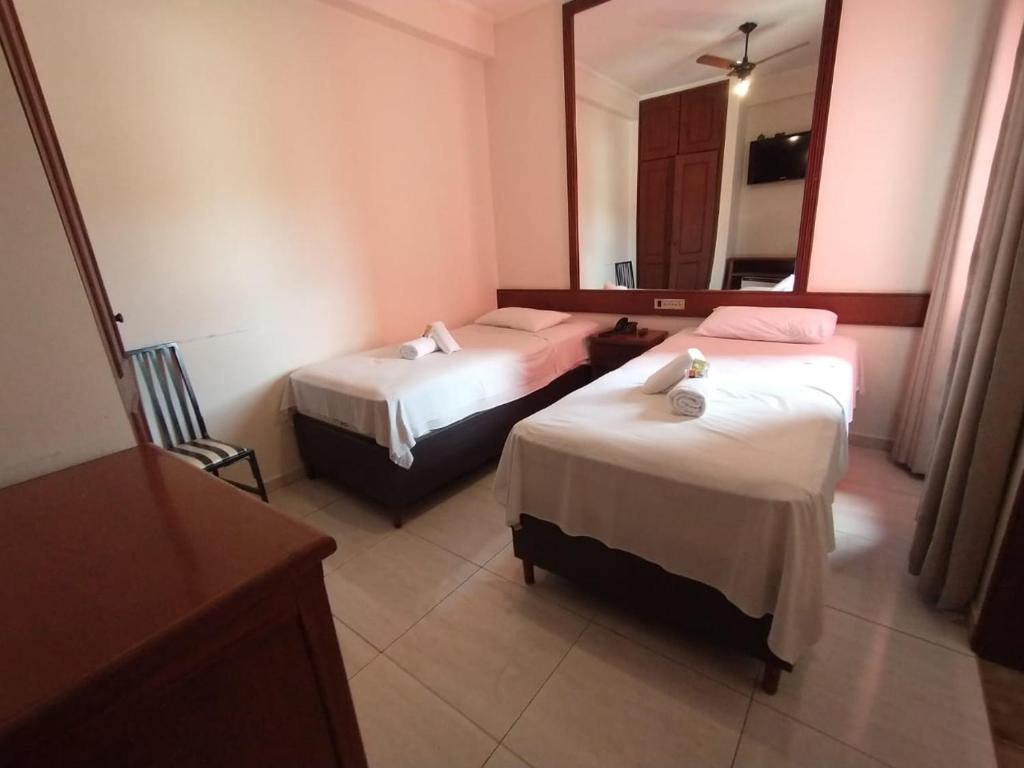 Palace Hotel Jacutinga JS