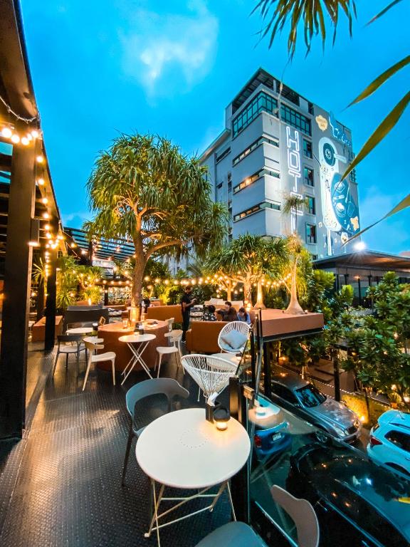Letana Hotel - Housity