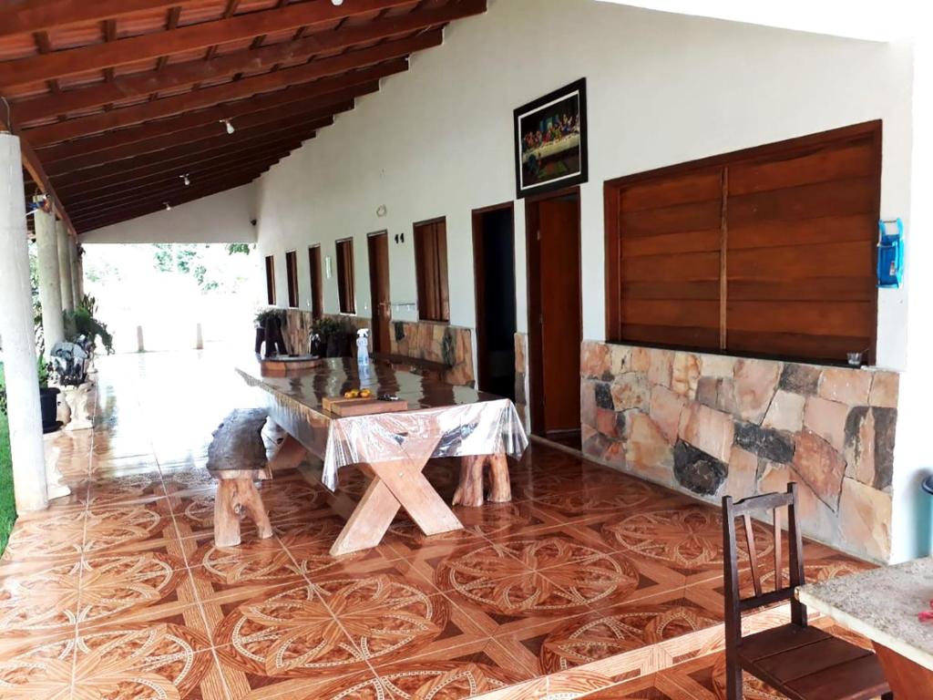  Chacara com WiFi e lazer completo em Pirenopolis