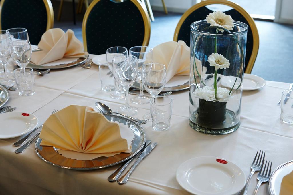 Restaurace v ubytování Hotel Falken
