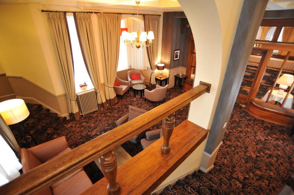 Posezení v ubytování Golden Lion Hotel