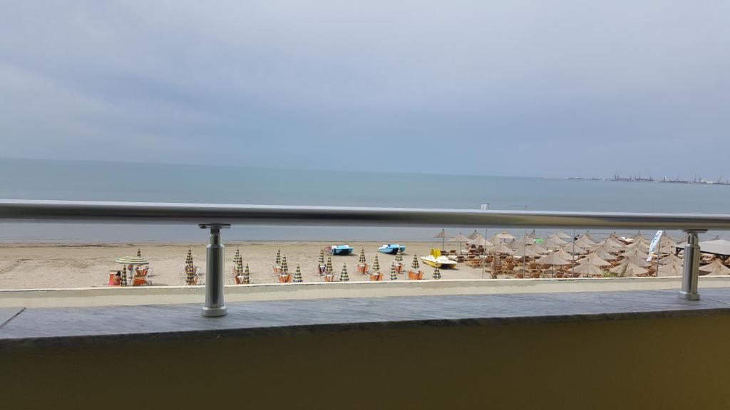 Vista generica sul mare o vista sul mare dall'interno dell'hotel