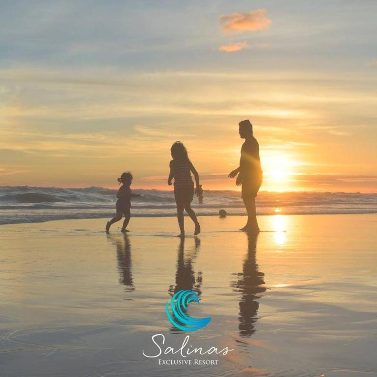  Salinas Exclusive Resort