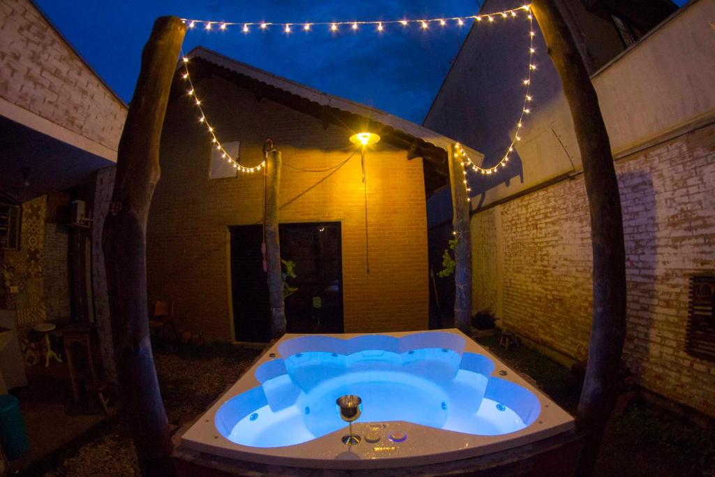  Piracicaba IndustriaI Moderno com Jacuzzi 2 pessoa