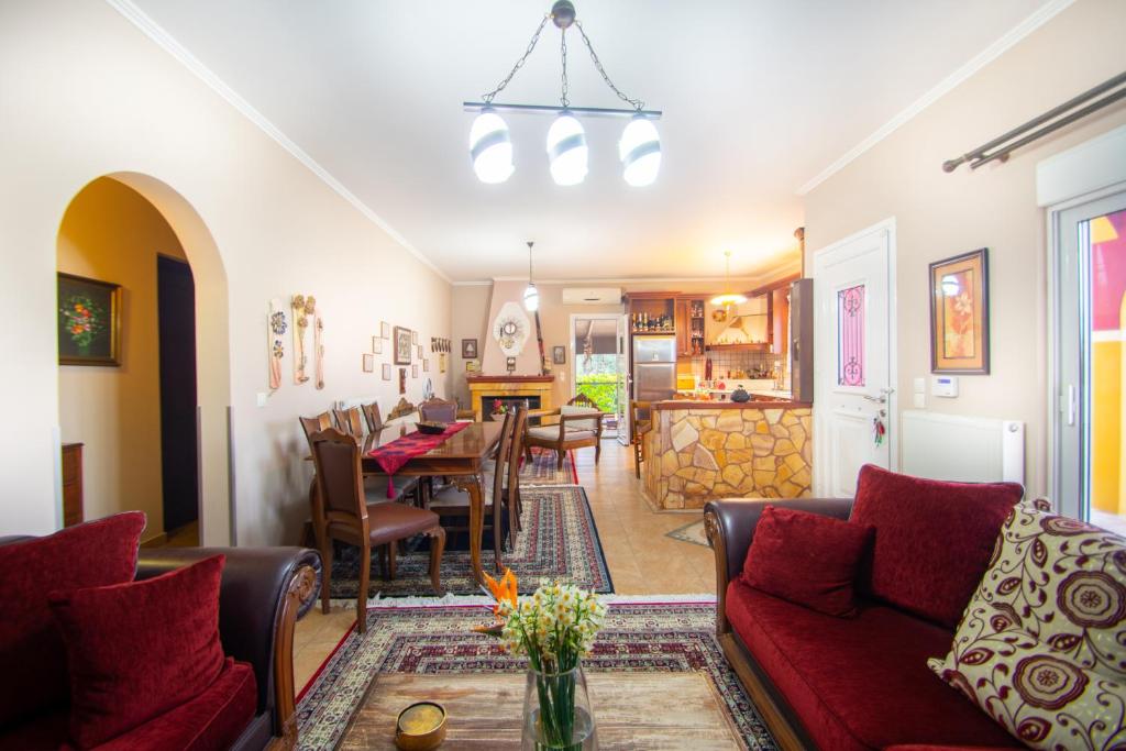 Kuchyň nebo kuchyňský kout v ubytování Loukas Farm House