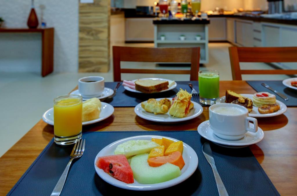  Novares Hotel