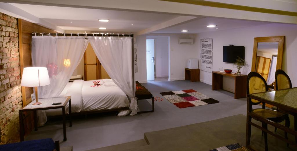  Le Chateau Lapa Boutique Hotel