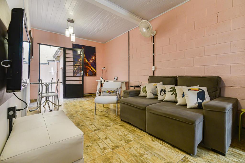  Casa com WiFi a 10min do metro Marechal Deodoro