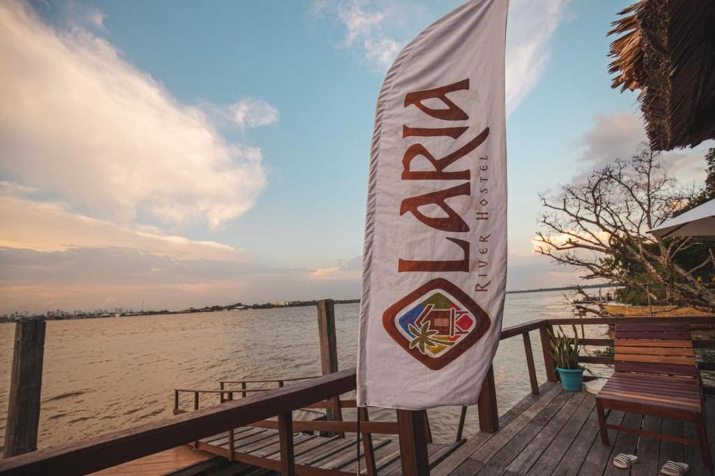  Olaria River Hostel