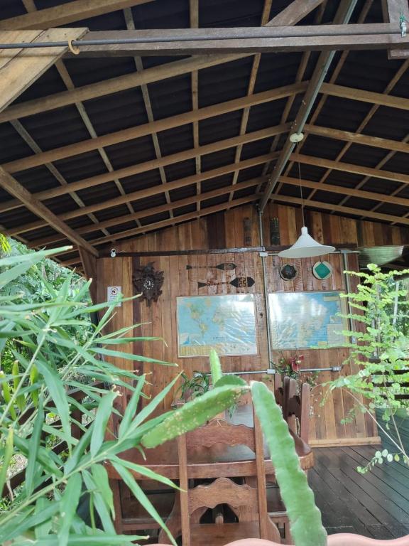  Olaria River Hostel