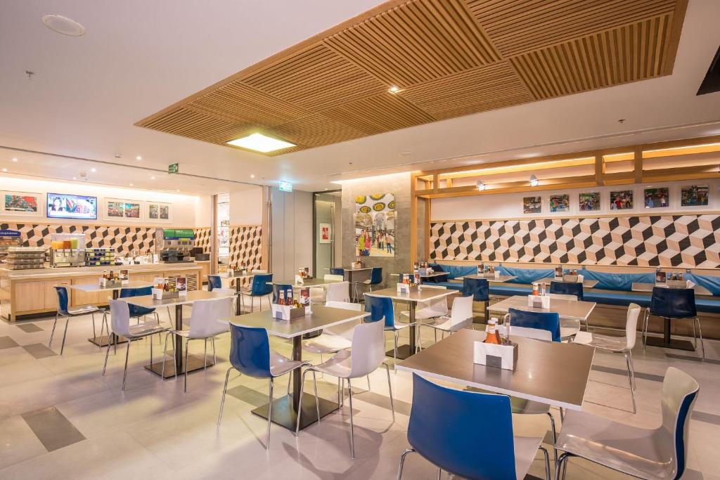Posezení v ubytování Holiday Inn Express Bangkok Sathorn by IHG